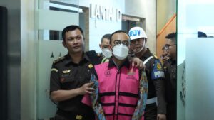 Dirut PT Pertamina Patra Niaga Riva Siahaan ditetapkan sebagai tersangka kasus korupsi minyak mentah bagian negara, Senin (24/2/2025).