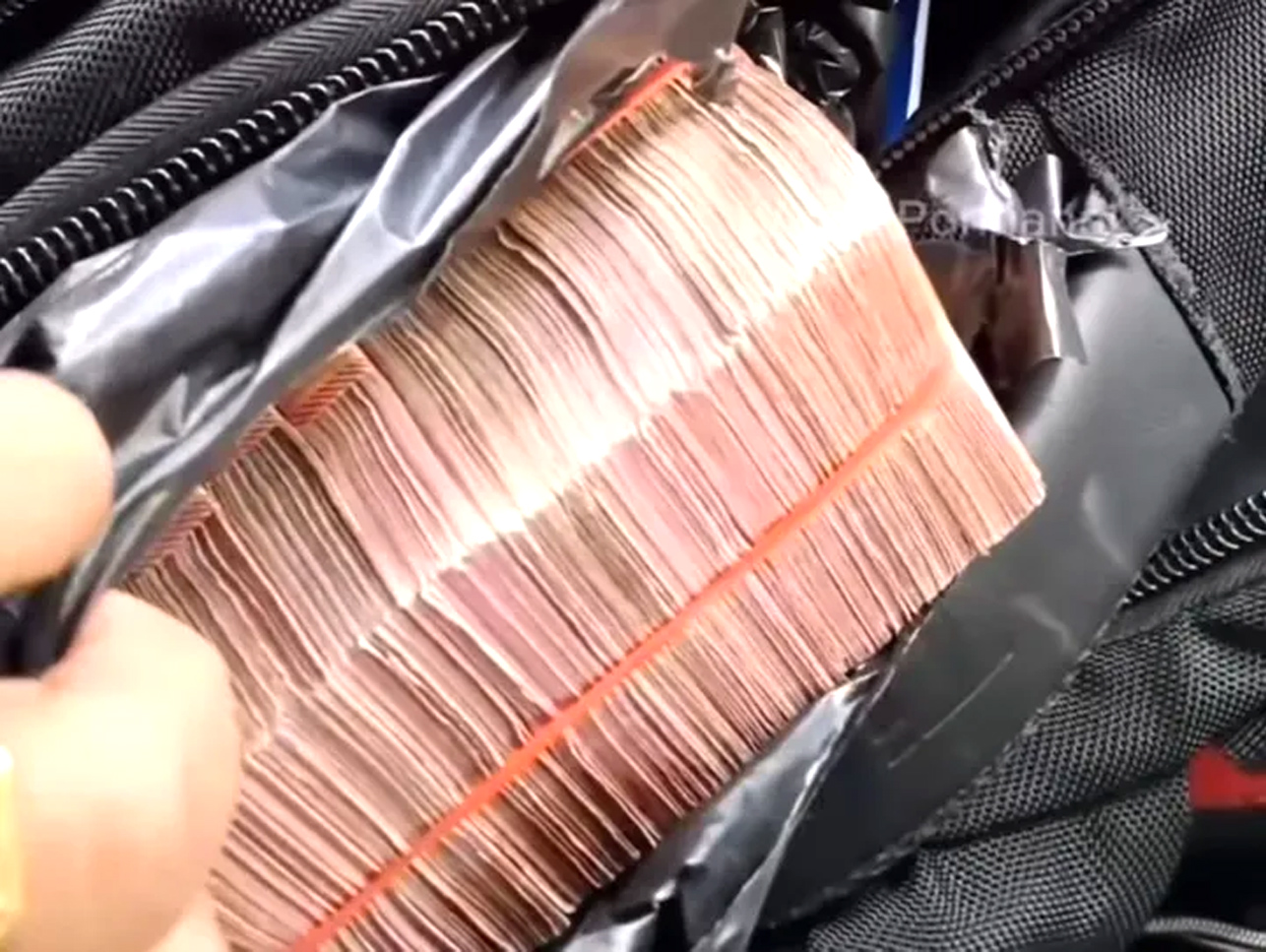 Tumpukan uang dalam tayangan video yang beredar di medsos